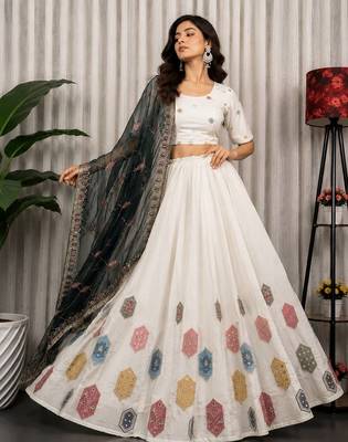Designer Navratri Lehenga Choli for Women 1