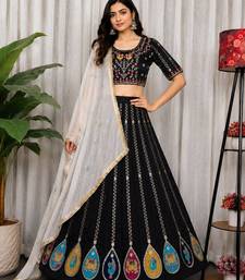 Designer Navratri Lehenga Choli for Women