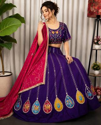 Designer Navratri Lehenga Choli for Women 3