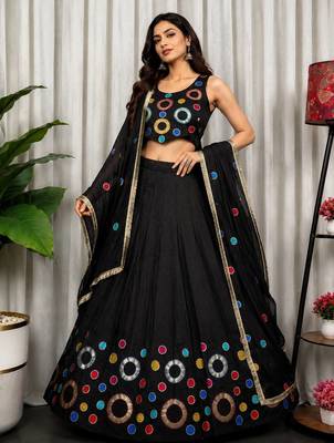 Designer Navratri Lehenga Choli for Women 2