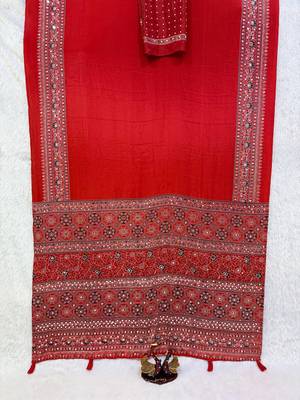 Red Color Beautiful Ajarakh print with Real mirror work and beautiful tussle Silk Blend Saree 4