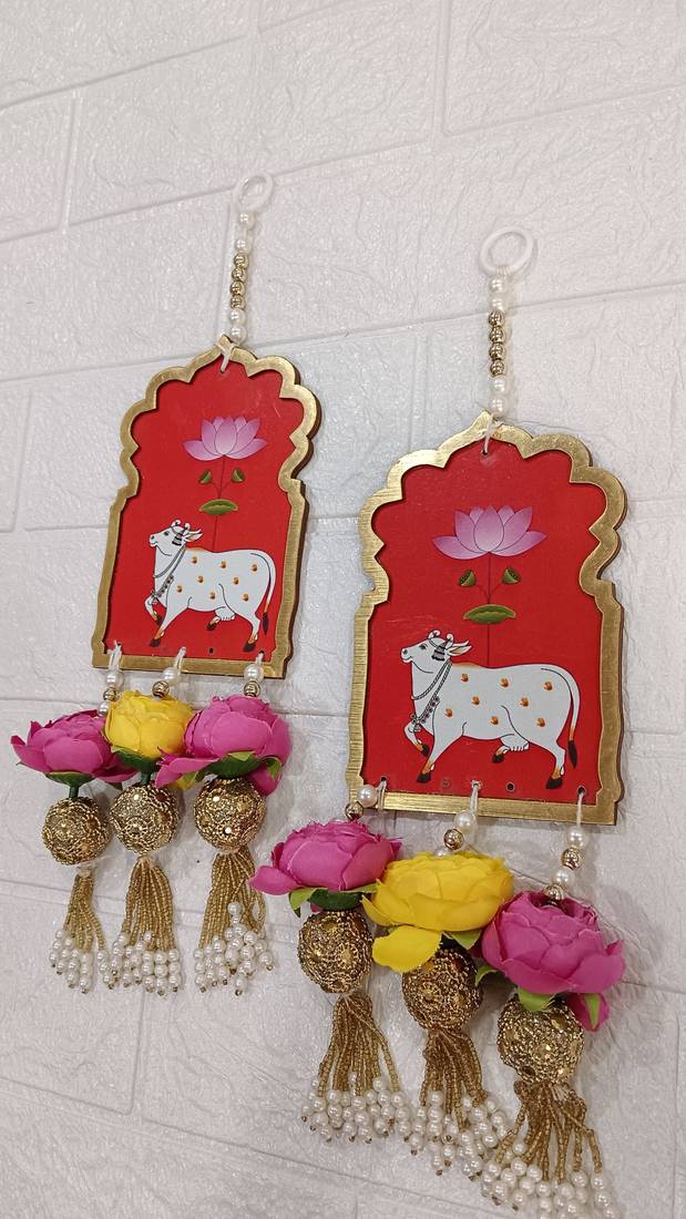 handmade cow mdf door hanging with artificial flowers traditional festive decoration pack of 2