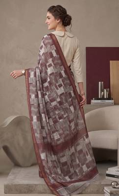 Maroon linen geometric bollywood digital print saree 4