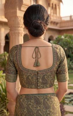 green & beige chanderi paisley printed ready to wear saree 5