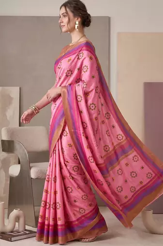 Baby pink linen geometric bollywood digital print saree