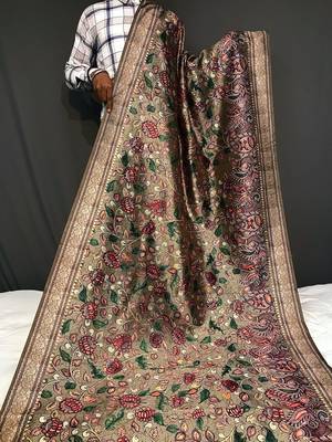 brown color kalamkari fusion print contemporary silk blend saree   3