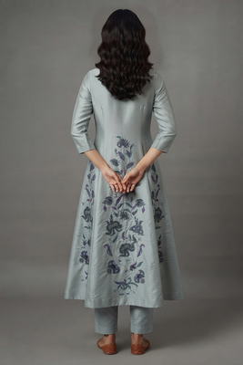 Light grey floral embroidered anarkali kurta set 2