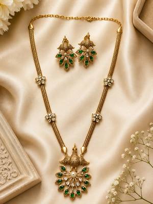 Elegant green kundan style long necklace set with peacock pendant & matching earrings 2