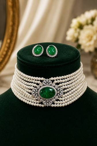 Green emerald style pearl choker necklace set with matching stud earrings, white  jewellery set