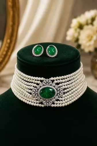 Green emerald style pearl choker necklace set with matching stud earrings, white  jewellery set