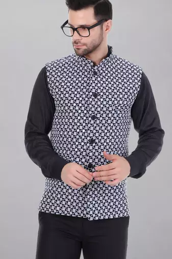 Veera paridhaan men's kashida embroidered nehru jacket - blue
