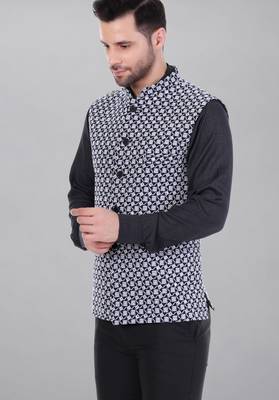 Veera paridhaan men's kashida embroidered nehru jacket - blue 2