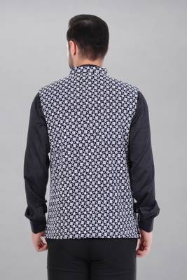 Veera paridhaan men's kashida embroidered nehru jacket - blue 5