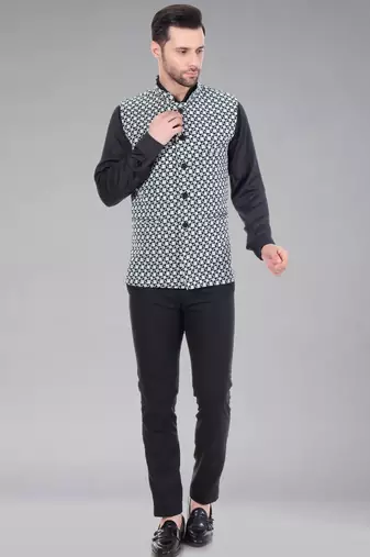 men's kashida embroidered nehru jacket - green