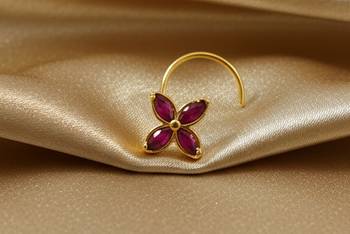 Sizzling gold floral Stone nose ring accessory nosepin or nosering 1