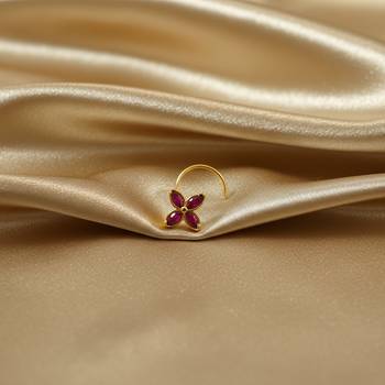 Sizzling gold floral Stone nose ring accessory nosepin or nosering 2