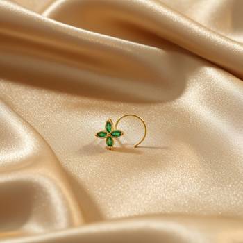 Sizzling gold floral Green Stone nose ring accessory nosepin or nosering 3