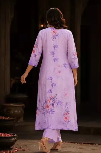 Raniriwaaz Lavender Bloom Kurta Set
