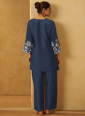 Navy blue embroidered cotton blend co-ord set 2