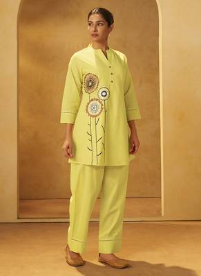 Yellow embroidered cotton co-ord set 5