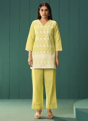 Yellow embroidered cotton co-ord set 1