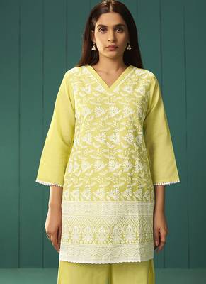 Yellow embroidered cotton co-ord set 4