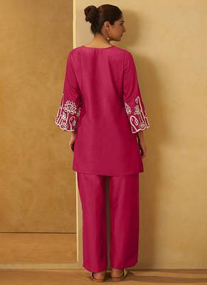 Pink embroidered cotton blend co-ord set 2