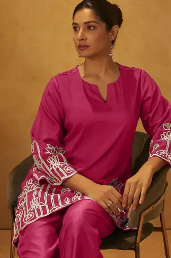 Pink embroidered cotton blend co-ord set