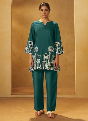 Dark green embroidered cotton blend co-ord set 3