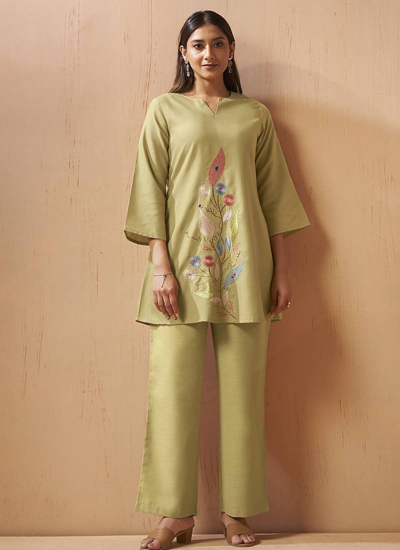 Green embroidered with mirror work cotton blend co-ord set
