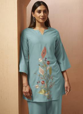 Green embroidered with mirror work cotton blend co-ord set 4