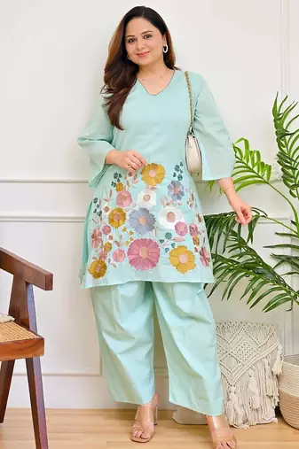 Women's Sea Green Floral Embroidered Kurta and Wide-Leg Pants Co-ord Set