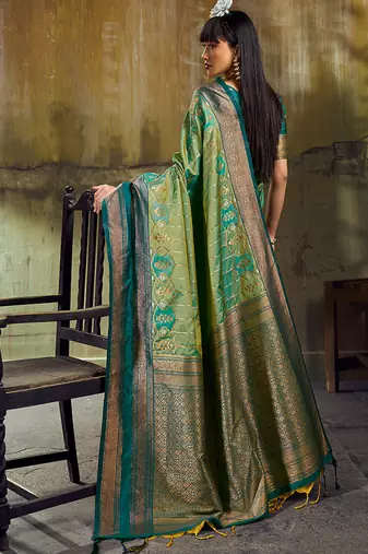 Sea green pochampally silk blend handloom saree with zari border