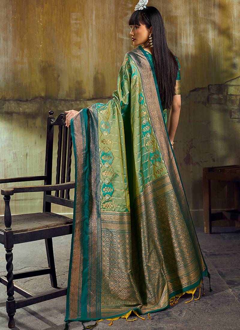 Sea green pochampally silk blend handloom saree with zari border