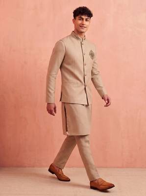 Men linen kurta trouser and jacket set 2