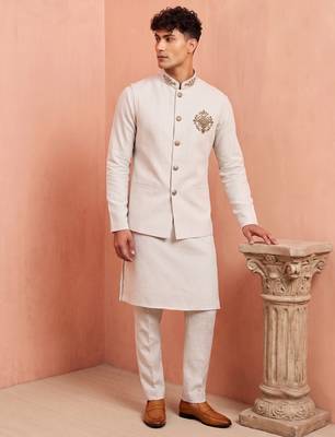 Men premium linen kurta trouser and jacket set 1