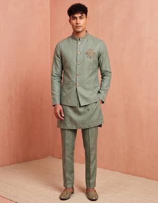 Men linen kurta trouser and jacket set 1