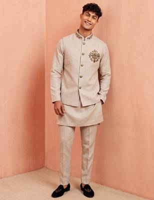 Men linen kurta trouser and jacket set 1