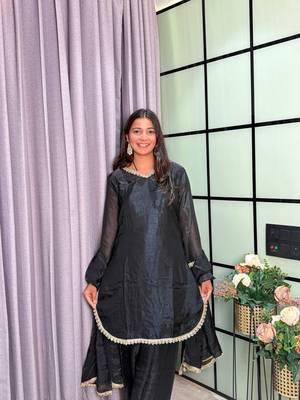 black color mirror and moti embellished lace border silk blend kurti pant set 4
