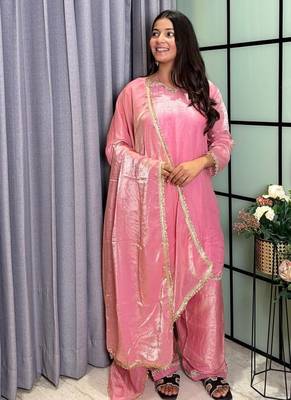peach color mirror and moti embellished lace border silk blend kurti pant set 3