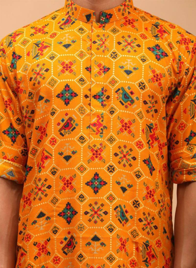 Men yellow patola printed rayon kurta
