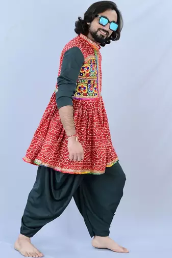 Men bandhani printed regular mirror work kurta with dhoti pants