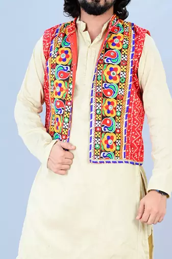 Men floral embroidered cotton nehru jacket