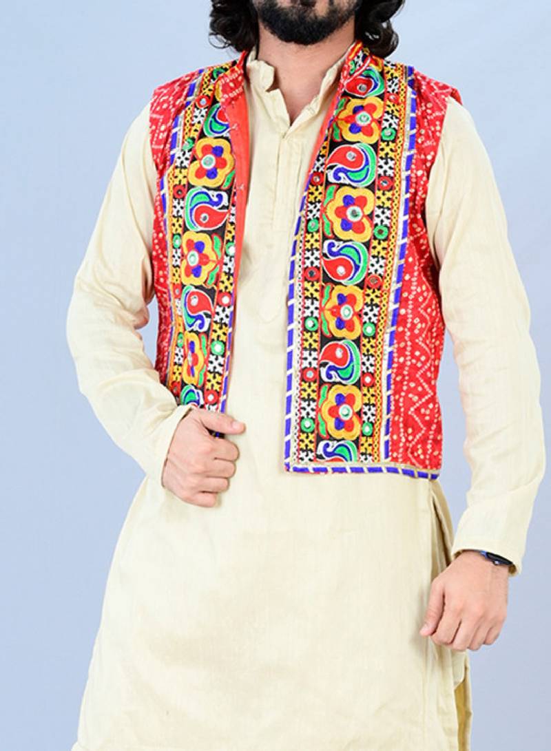 Men floral embroidered cotton nehru jacket