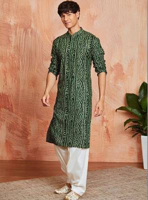 Bandhani printed mandarin collar straight kurta with patiala 3