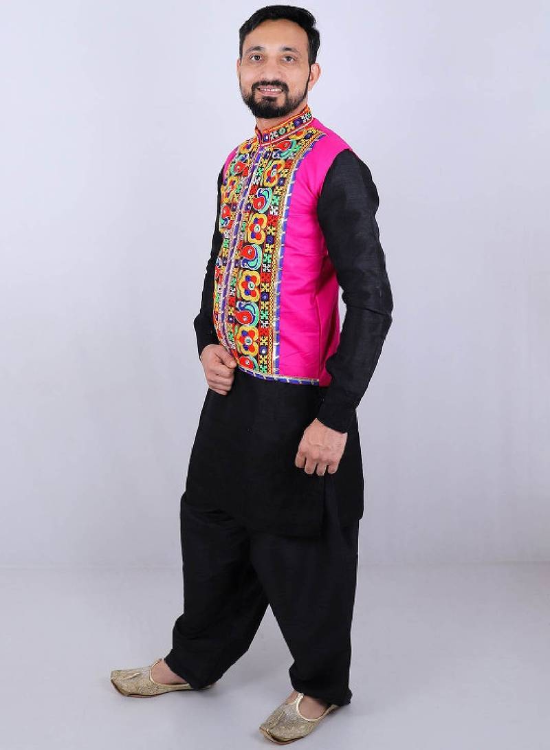 Men floral tailored jacket with embroidered