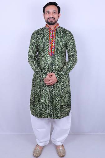 Bandhani printed mirror work mandarin collar straight kurta with salwar