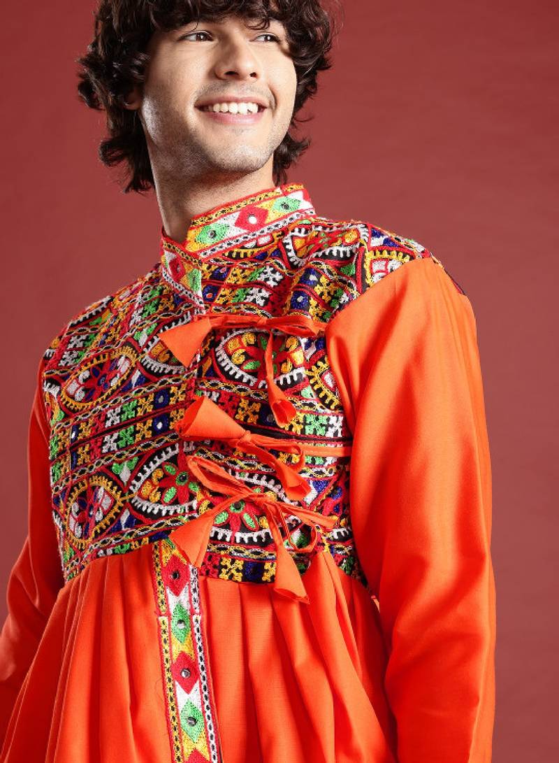 Ethnic motifs embroidered angrakha navaratri kediya with dhoti pants & dandiya - free size