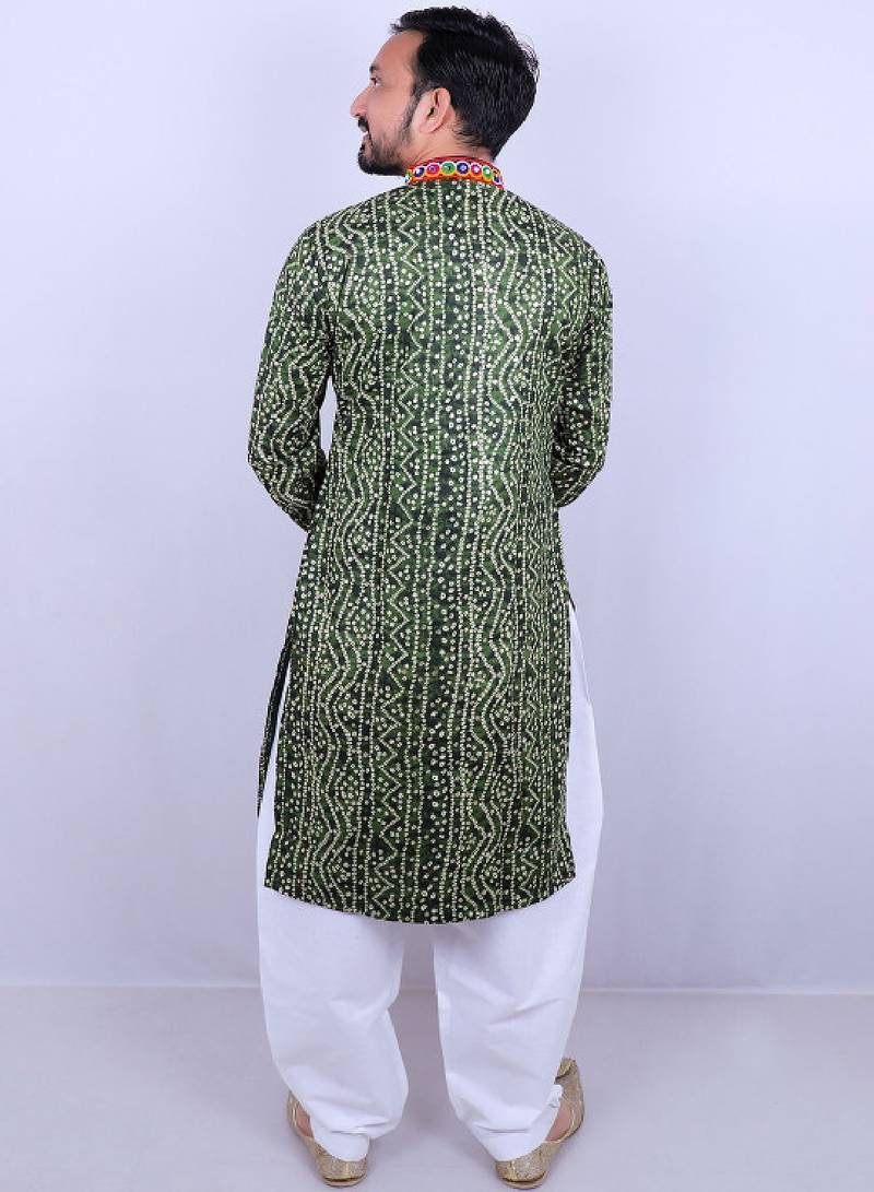 Bandhani printed mirror work mandarin collar straight kurta with salwar