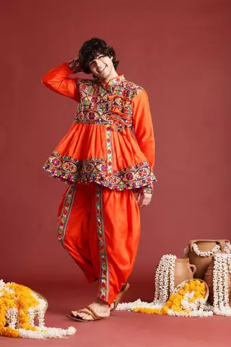 Ethnic motifs embroidered angrakha navaratri kediya with dhoti pants & dandiya - free size